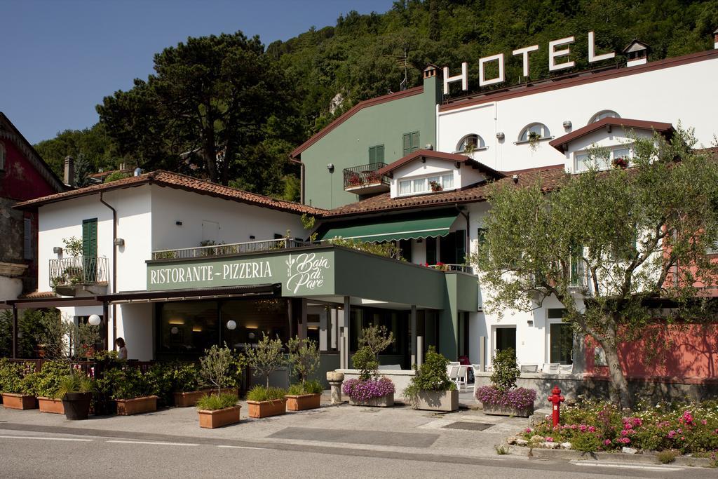 Hotel Baia di Paré Valmadrera Exterior foto